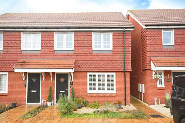 3 Bedroom Semi-Detached House For Sale In Reynolds Drive, Halstead, CO9