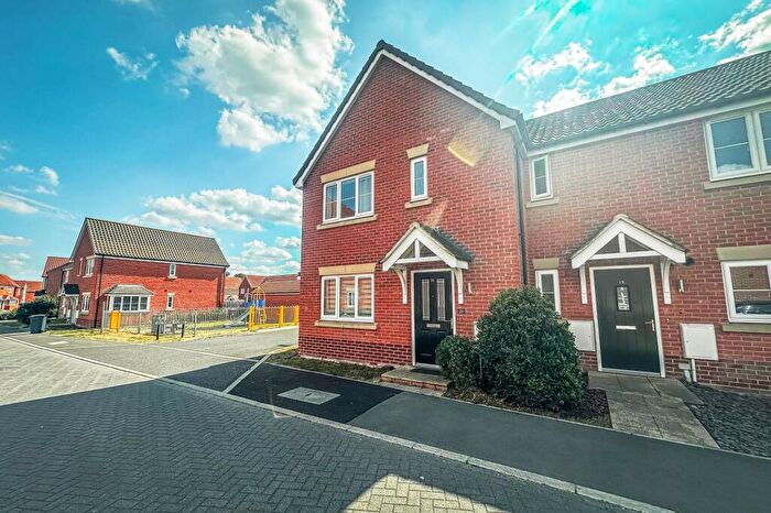3 Bedroom Semi-Detached House To Rent In King's Lynn, PE30