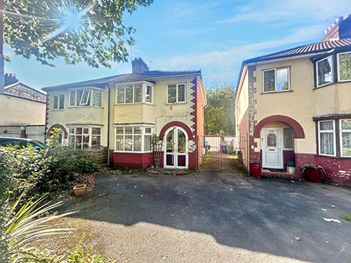 3 Bedroom Semi Detached House For Sale In Marsh Lane, Wolverhampton, WV10