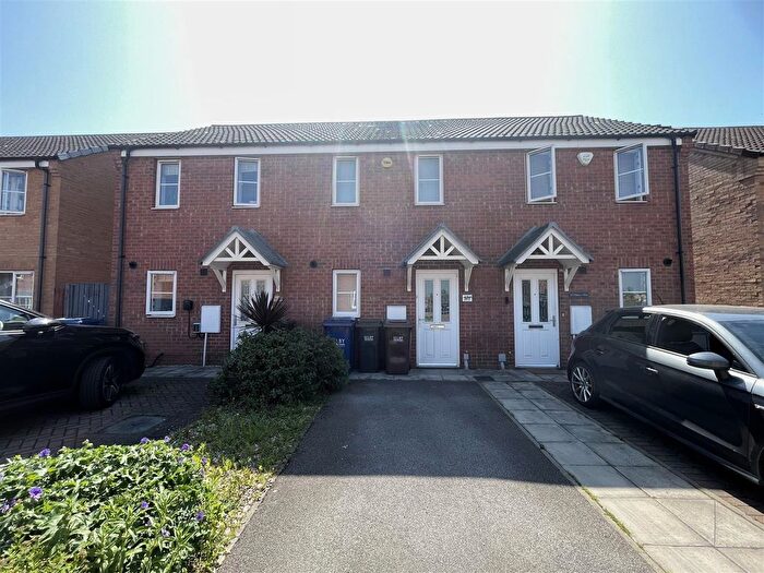 2 Bedroom Terraced House To Rent In Spruce Way, Selby, YO8
