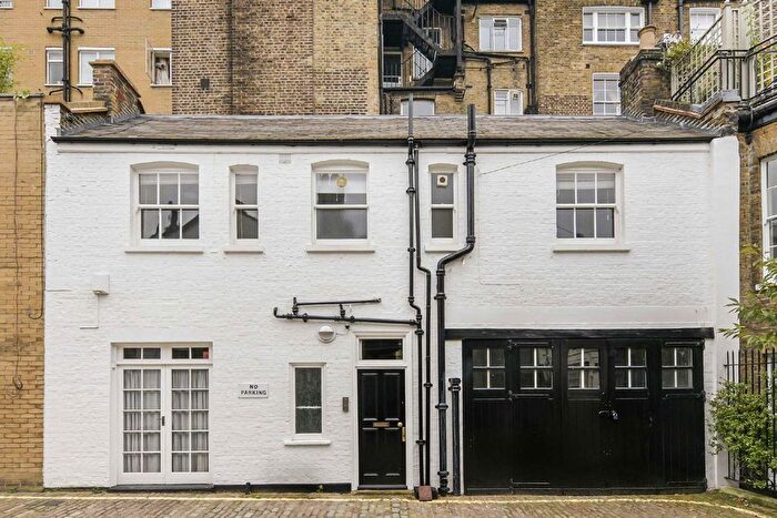 2 Bedroom Terraced House To Rent In Montagu Mews South, Marylebone, W1H