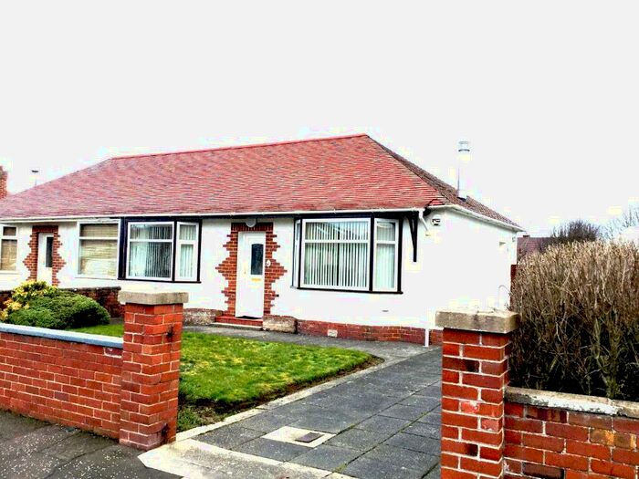 2 Bedroom Bungalow To Rent In Rosemount Gardens, Prestwick, South Ayrshire, KA9