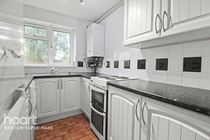 1 Bedroom Flat For Sale In Austen Drive, Weston-Super-Mare, BS22