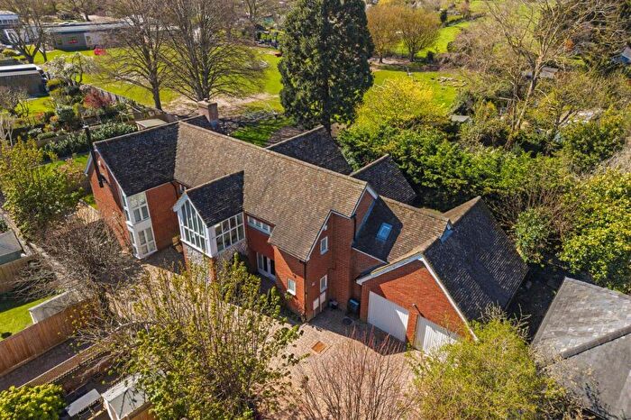 6 Bedroom Detached House For Sale In Quayside, Water Lane, Ospringe, Faversham, ME13