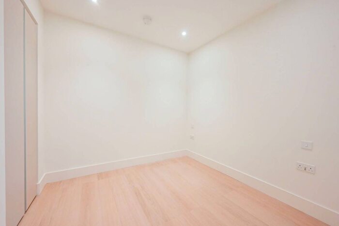 Studio To Rent In Bow View Apartments, Bow, E3