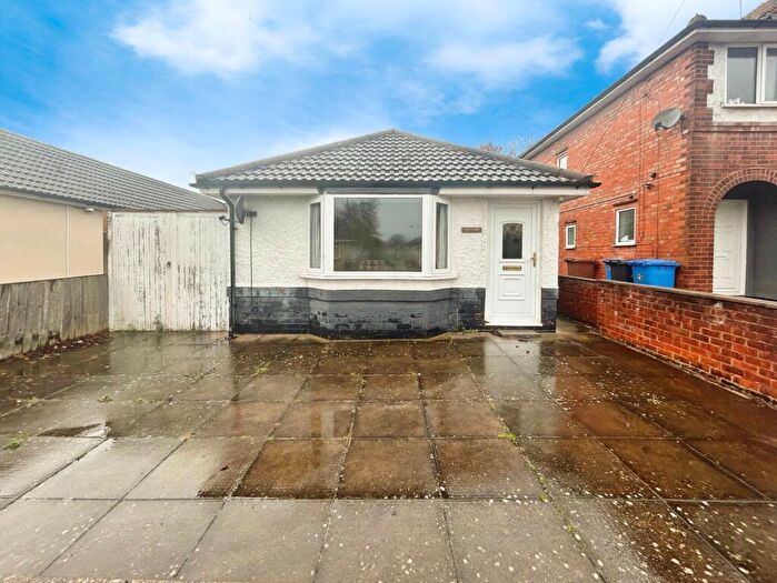 2 Bedroom Bungalow To Rent In West Grove, Allenton, Derby, DE24