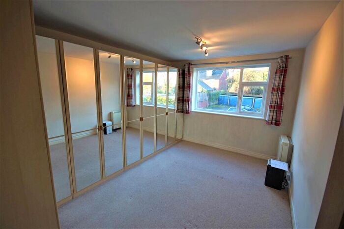 2 Bedroom Apartment To Rent In Park Road, Moseley, Birmingham, B13