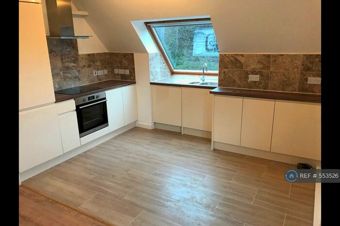 1 Bedroom Flat To Rent In Capstan Way, London, SE16