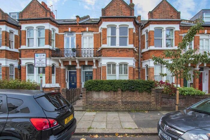 4 Bedroom Flat To Rent In Fawe Park Road, London, SW15