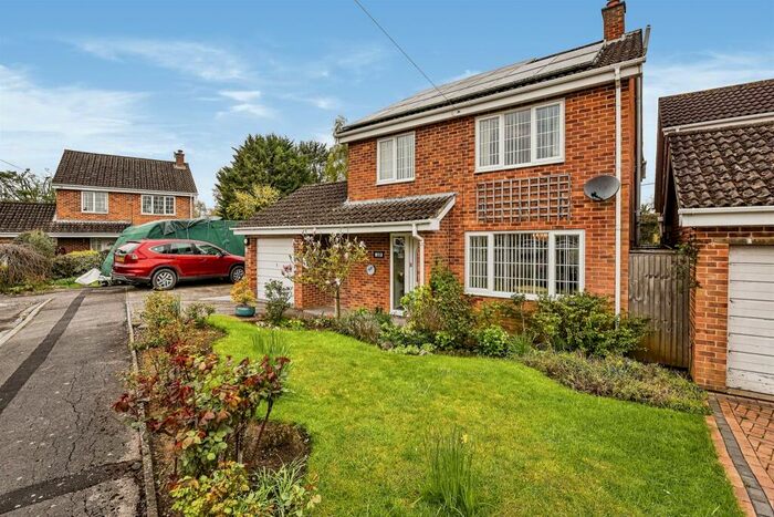 4 Bedroom Detached House For Sale In Greenacres, Dilton Marsh, Westbury, BA13