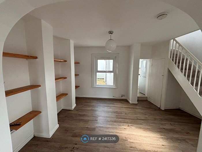 2 Bedroom End Of Terrace House To Rent In Mount Pleasant Road, Folkestone, CT20