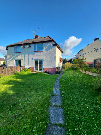 2 Bedroom Semi-Detached House To Rent In Hydenside, The Grove, Consett, Durham, DH8