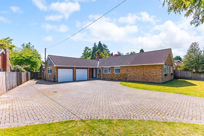 5 Bedroom Detached Bungalow For Sale In Drift Road, Whitehill, GU35