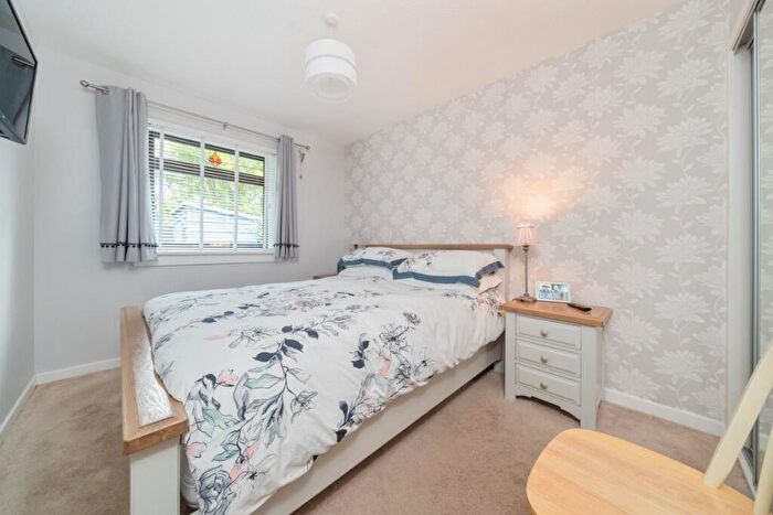 2 Bedroom Semi-Detached Bungalow For Sale In Baldorran Crescent, Balloch, G68