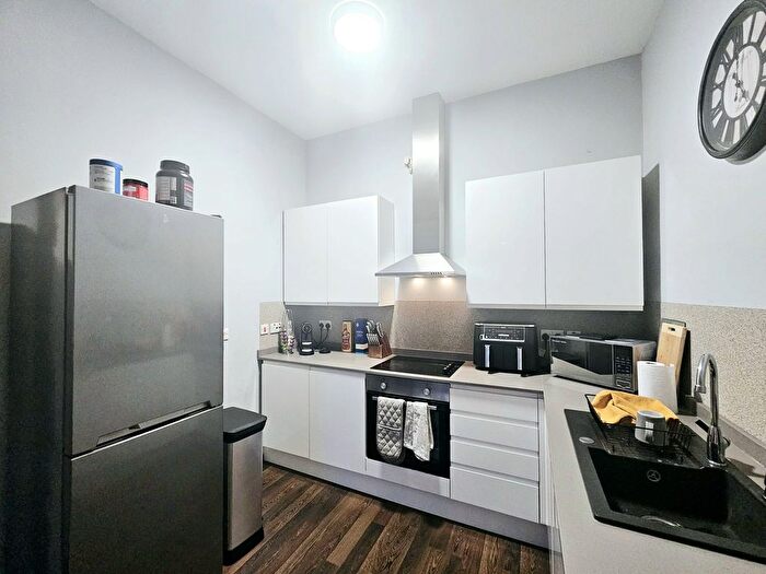 1 Bedroom Flat To Rent In Overcliffe, Gravesend, DA11