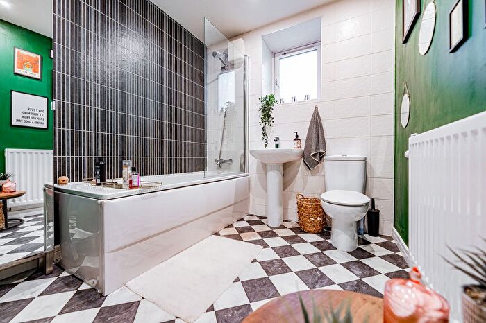 1 Bedroom Flat For Sale In Haughview Terrace, Flat /, New Gorbals, Glasgow, G5