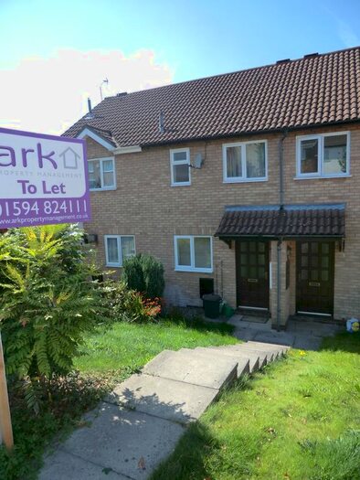 2 Bedroom Terraced House To Rent In West View, Cinderford, GL14