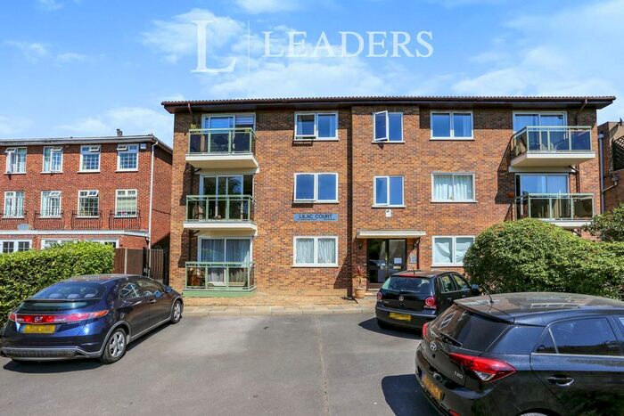 1 Bedroom Flat To Rent In Lilac Court, Albemarle Road, Beckenham, BR3