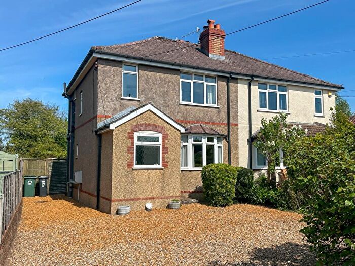 3 Bedroom Semi-Detached House For Sale In Dark Lane, Backwell, North Somerset, BS48