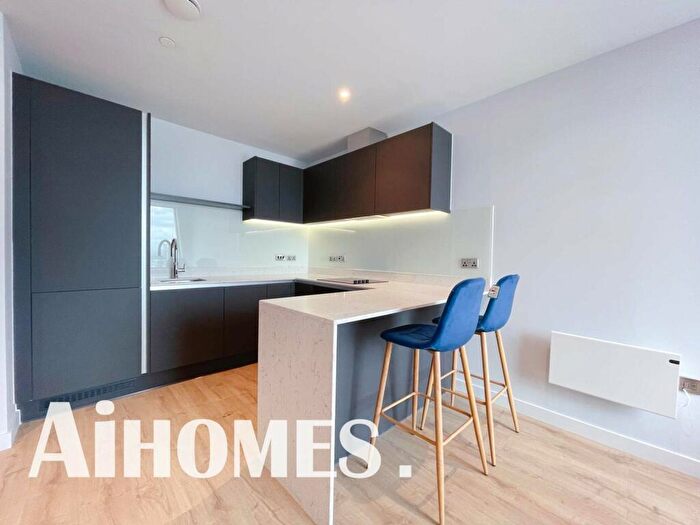 1 Bedroom Apartment To Rent In Axis Tower, Whitworth Street, Manchester, M1