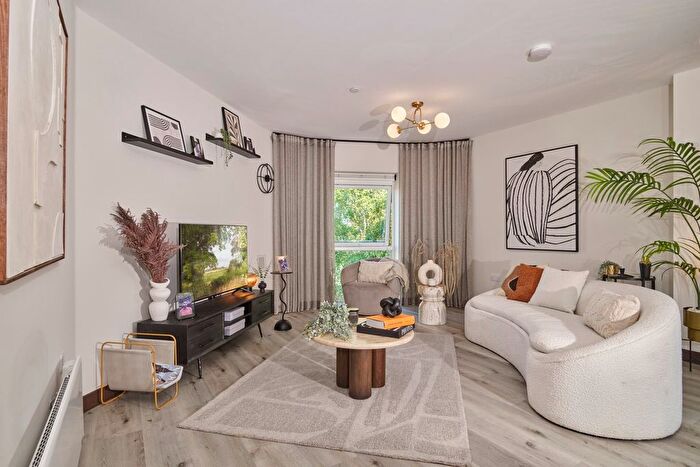 1 Bedroom Flat For Sale In Brentwood Central, Western Road, Brentwood, CM14