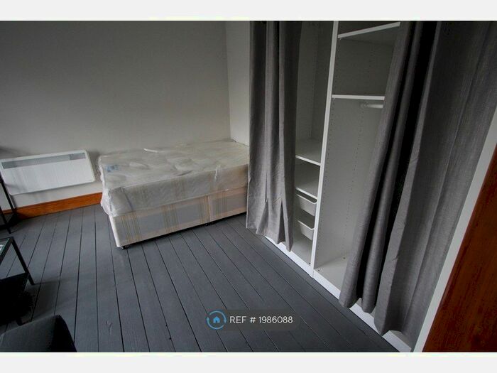 1 Bedroom Flat To Rent In Watford Way, London, NW4