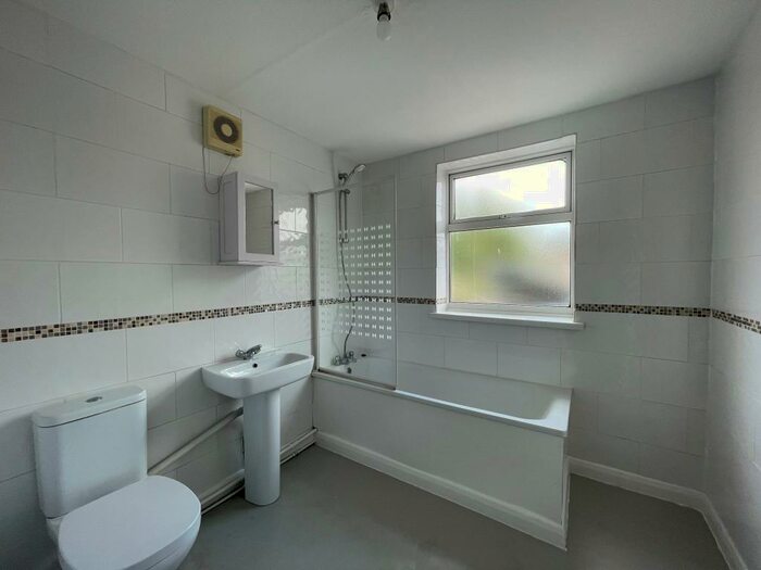 1 Bedroom Apartment To Rent In Parsonage Road, Southampton, SO14