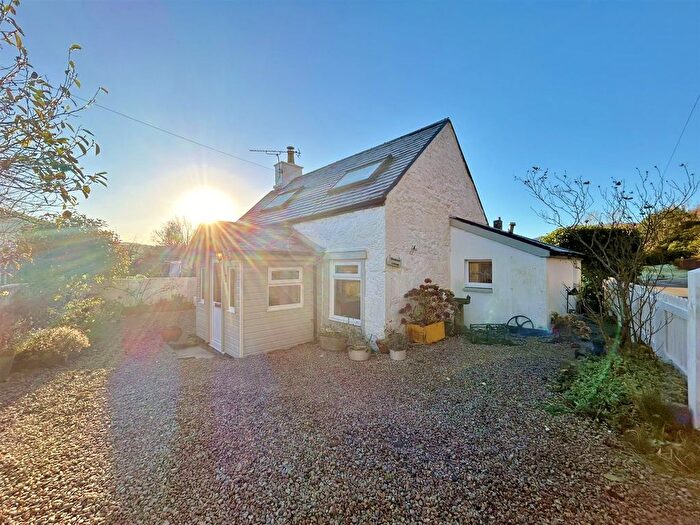 2 Bedroom Cottage For Sale In Deanbank, Douglas Place, Brodick, KA27