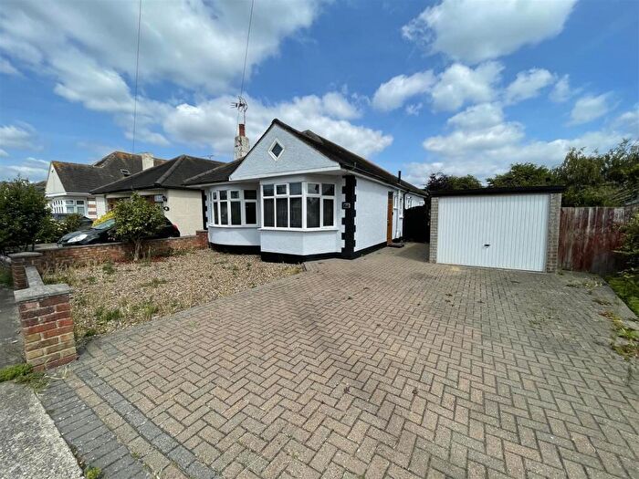 3 Bedroom Detached Bungalow To Rent In Nicholson Road, Benfleet, SS7