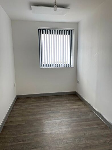2 Bedroom Flat To Rent In Church, Road, Liverpool, L22