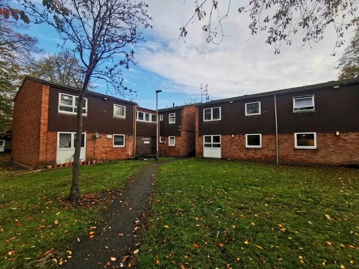1 Bedroom Flat To Rent In Ambassador Road, Leicester, LE5