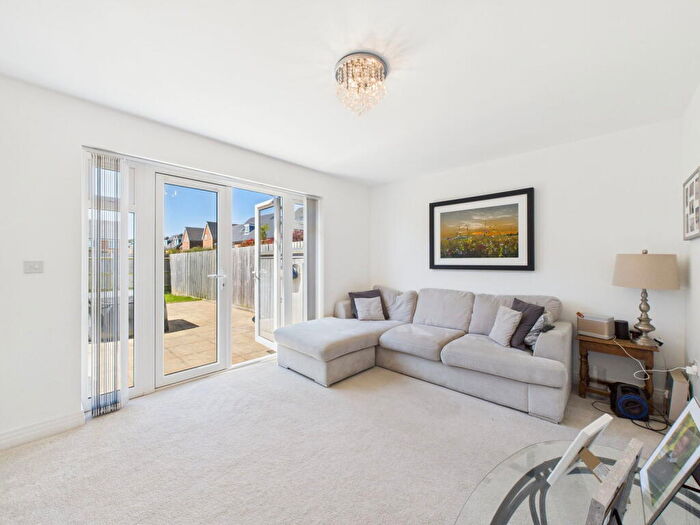 3 Bedroom Terraced House For Sale In Viburnum Chase, Angmering, Littlehampton, BN16