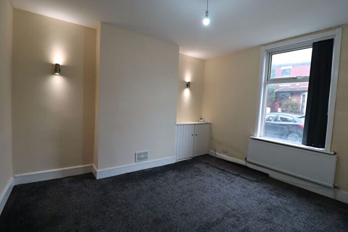 3 Bedroom Terraced House To Rent In St. Ives Road, Blackburn, BB1