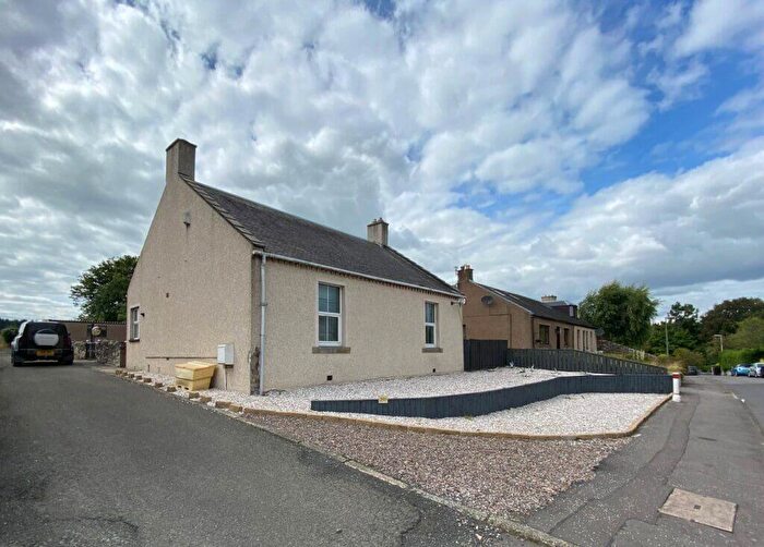 2 Bedroom Cottage For Sale In Main Street, Kelty, KY4