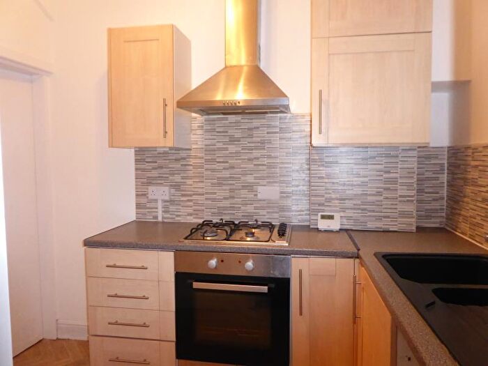 2 Bedroom Terraced House To Rent In Marley Street, Beeston, LS11