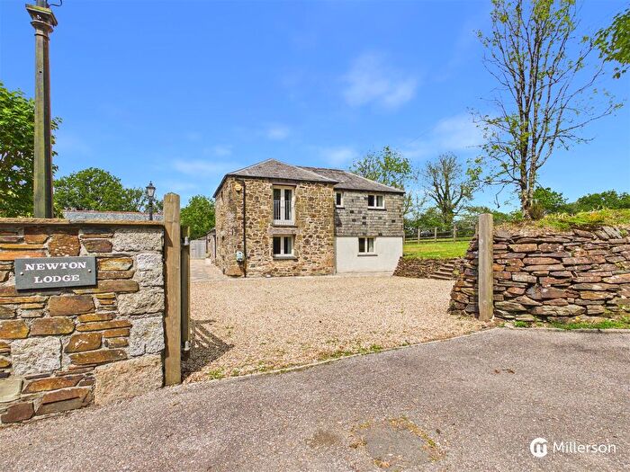 3 Bedroom Detached House For Sale In Hoopers Bridge, Bodmin, PL30