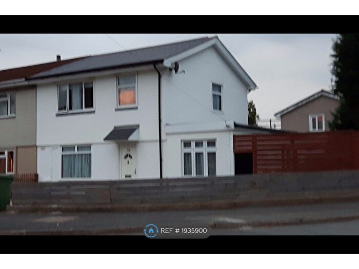 6 Bedroom Semi-Detached House To Rent In Halcot Avenue, Bexleyheath, DA6