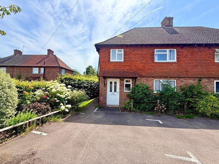 1 Bedroom Maisonette To Rent In Southmead Close, Mayfield, TN20
