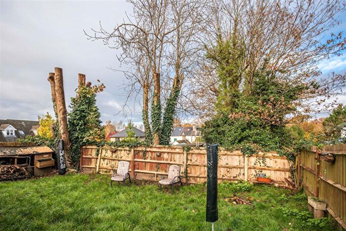 2 Bedroom Maisonette For Sale In Campbell Close, Uckfield, TN22