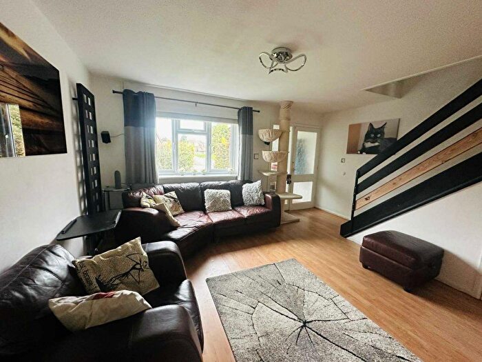 2 Bedroom Semi-Detached House For Sale In Rosedale Gardens, Thatcham, RG19