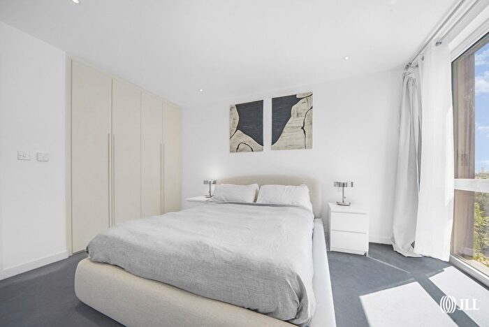 1 Bedroom Flat For Sale In City View Apartments, Devan Grove, N4