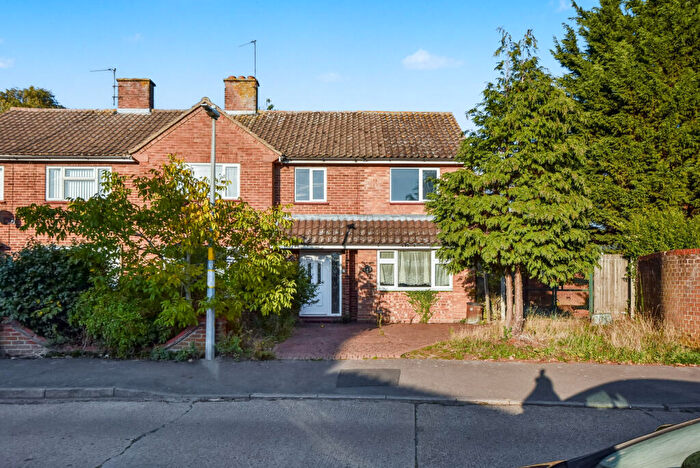 4 Bedroom Semi-Detached House For Sale In Egerton Green Road, Colchester, Essex, CO2