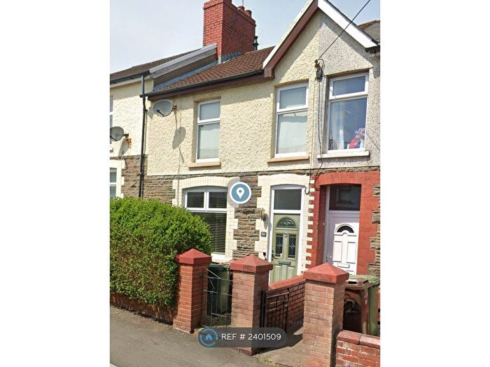 3 Bedroom Terraced House To Rent In Llwyn On Street, Caerphilly, CF83