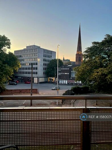 2 Bedroom Flat To Rent In Manor House Drive, Coventry, CV1