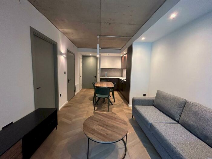 1 Bedroom Apartment To Rent In F Spinners Way, Castlefield, Manchester, M15