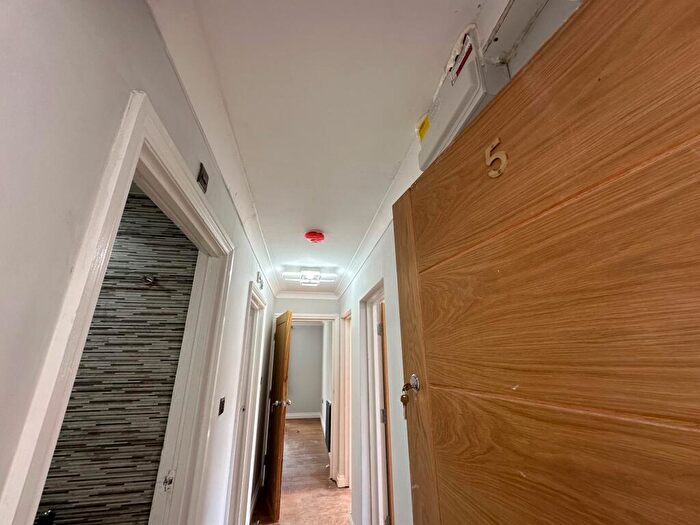 1 Bedroom Flat To Rent In Chequers Lane, Wellingborough, NN8