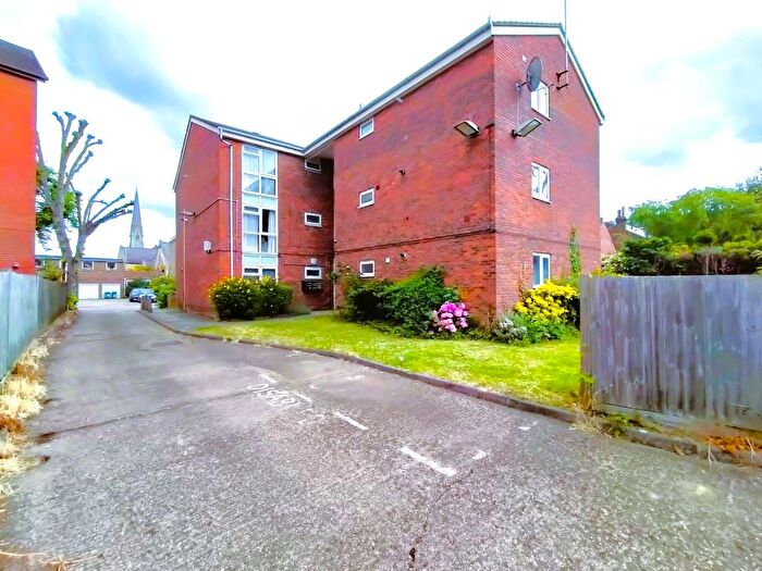 1 Bedroom Flat To Rent In Robson Court, North Finchley, N12