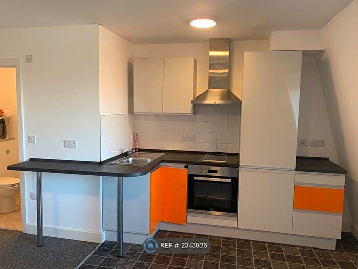 Studio To Rent In Alexandra House, Southampton, SO14