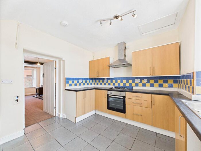 3 Bedroom Terraced House To Rent In St. Thomas Road, Launceston, PL15