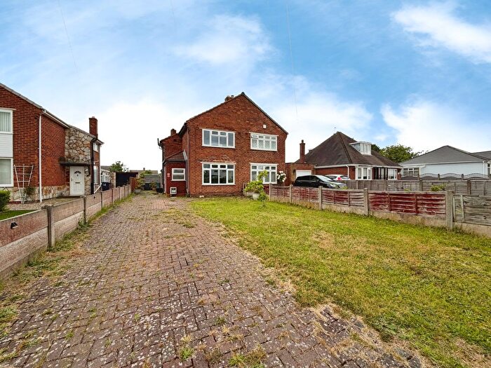 3 Bedroom Property To Rent In Marshall Road, Willenhall, WV13